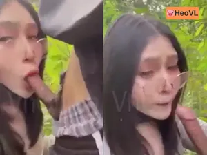đi dã ngoại tiện quan hệ em người yêu ở trong rừng