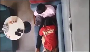 Quay lén tình nhân bú liếm cho eny nơi công cộng